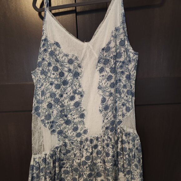 Maeve Dress from Anthropologie - Picture 2 of 5